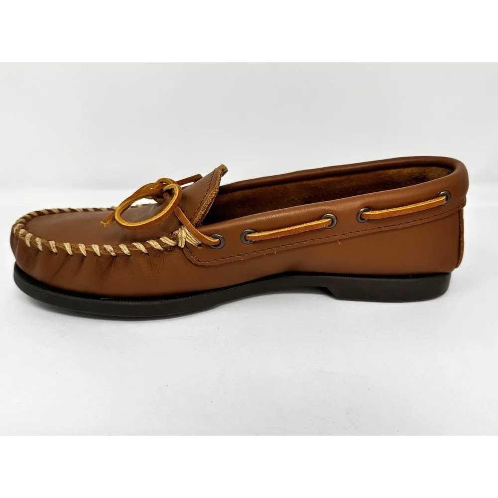 Minnetonka Moccasins Men Leather Camp Moc Slip On Shoes Size 7.5 Maple Brown NEW